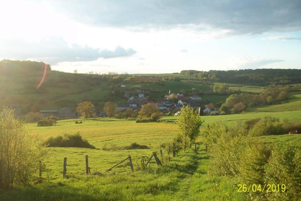Gite A La Ferme Rouvroy Buitenkant foto