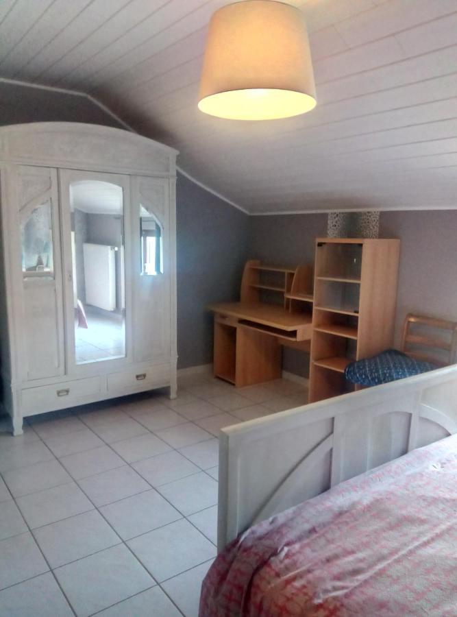 Gite A La Ferme Rouvroy Buitenkant foto