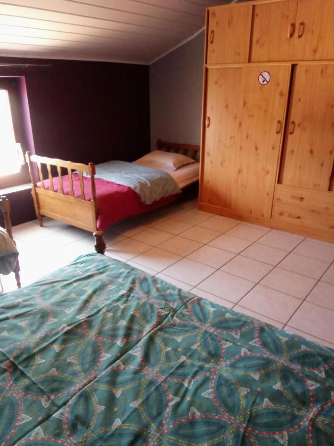 Gite A La Ferme Rouvroy Buitenkant foto